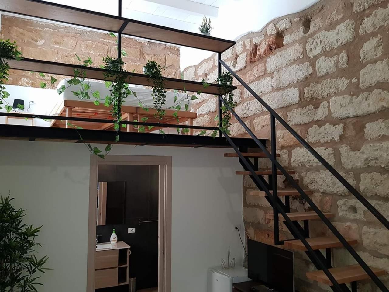 Hotel House Orlando Sferracavallo Habitación foto